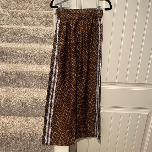 Burberry Brown Silk Seighford Monogram Trousers - Picture 4 of 9